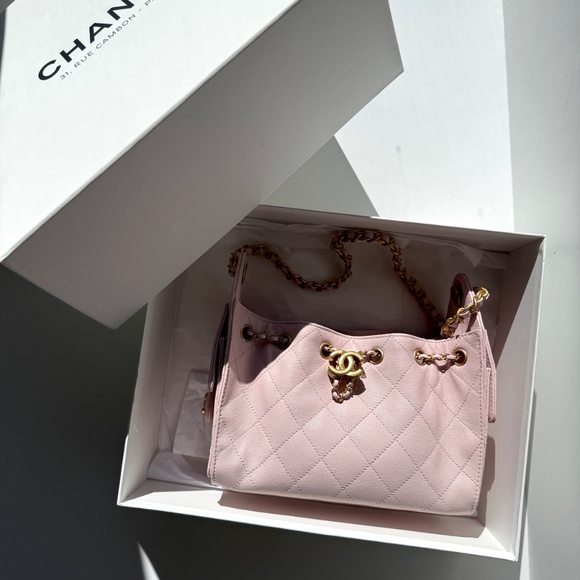 New CHANEL 25 Mini Pink Quilted Caviar Leather Shoulder Bag - Picture 12 of 12